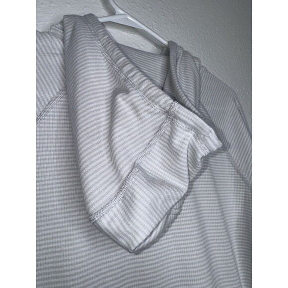 Kuhl Women's Stria Hoodie Size Small Pullover Gray White Striped Lightweight - Picture 15 of 16